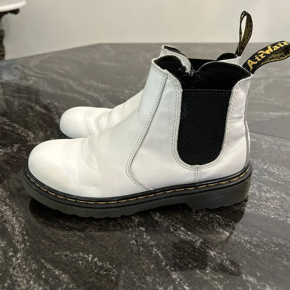 Dr. Doc Martens Chelsea Boots Kids Size 3 White 2976 Quad Platform